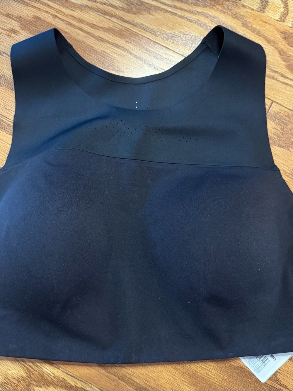 NWT Chantelle Black Sports Bra - size Large